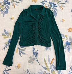 SHEIN Green Ruched Button-Up Crop Top