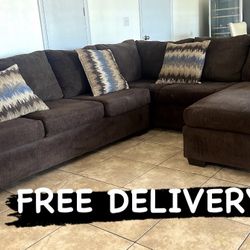 Dark Brown Sectional Couch 