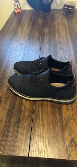 Dress shoes