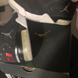 Nike Jordan’s (kids)