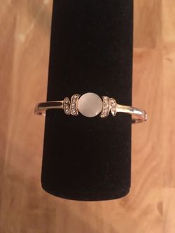 Betsey Johnson Bracelet/Bangle.