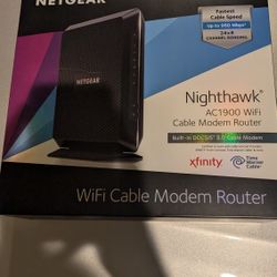 NETGEAR - Nighthawk AC1900 Router with DOCSIS 3.0 Cable Modem - Black