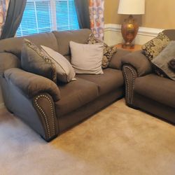 Home Moving SALE, $250.00 Love Seat & Sofa 