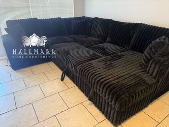 New Fluffy Sleeper Sofa Sectional Couches