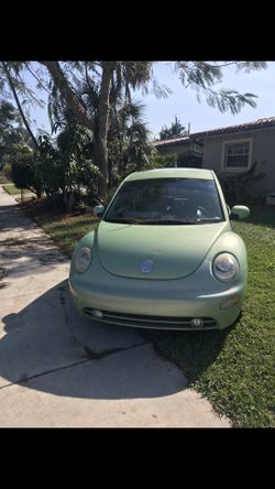 Volkswagen new beetle