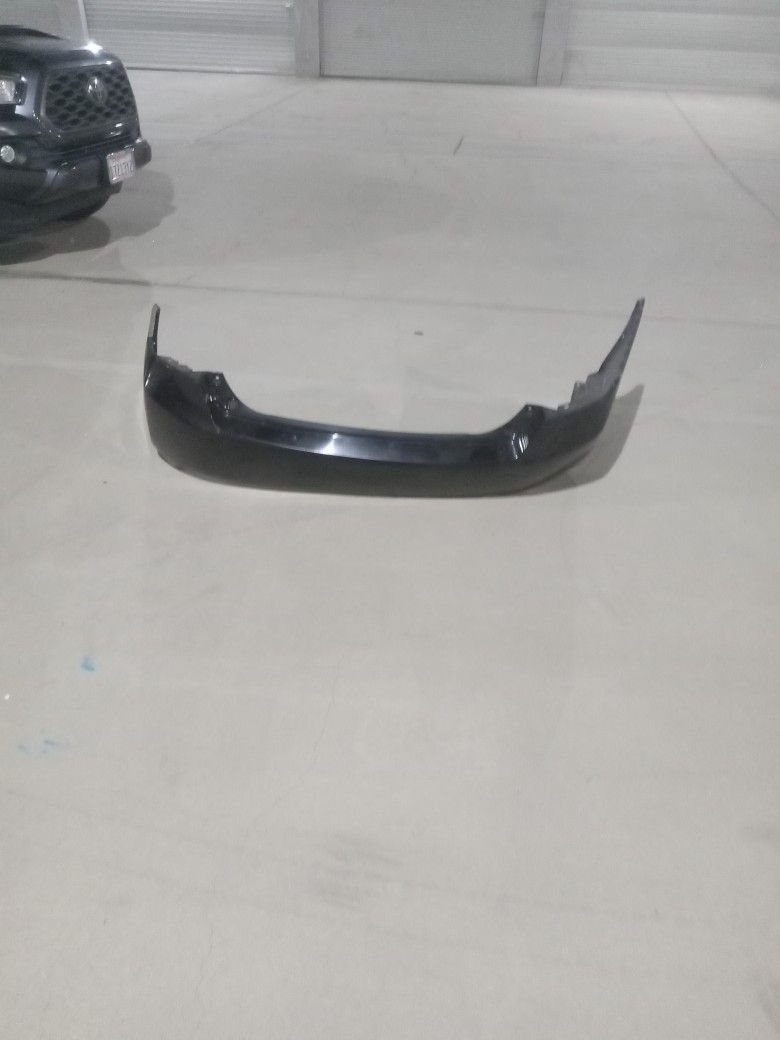 13 To 15 Rear Bumper Honda Accord Sedan ( Oem)