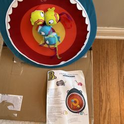 Hungry Toss Shark Toys Kids Dart Board Fabric With 4 Soft Darts For Kids 3+