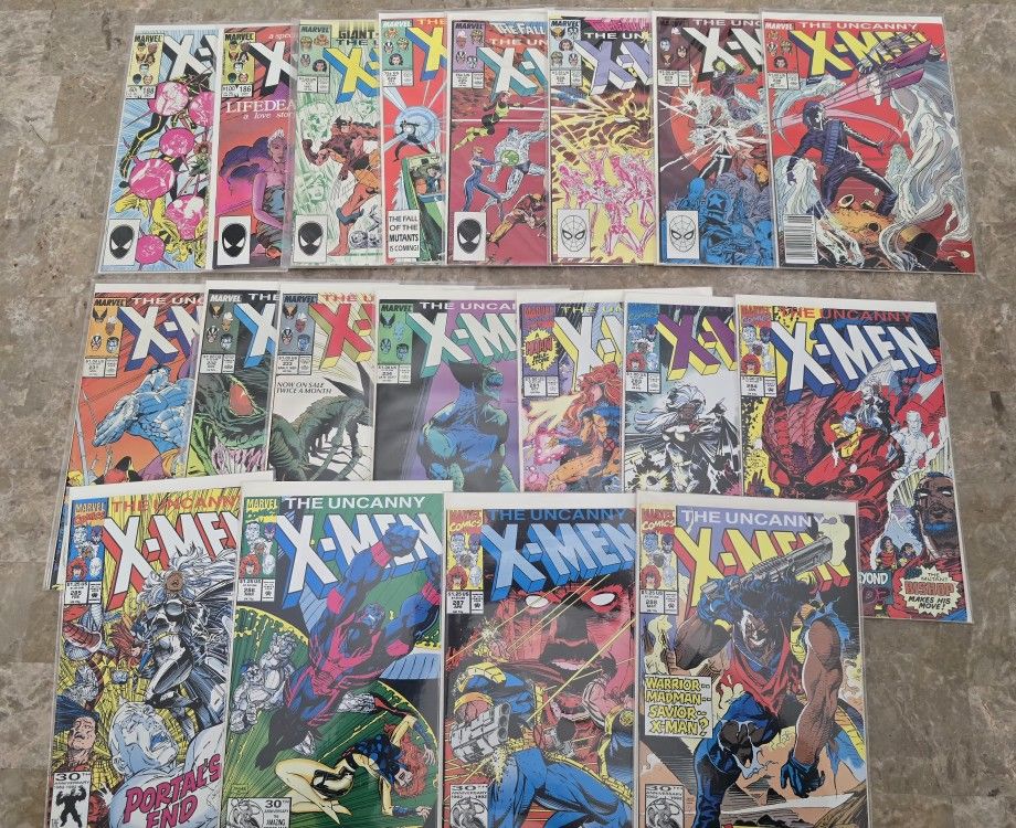 Uncanny Xmen Comic Book Lot