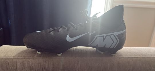 Nike Black Air Zoom Mercurial Cleats