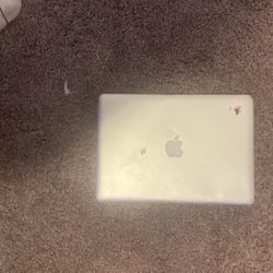 Selling MacBook 