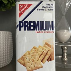 3 Cracker Tins