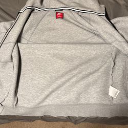 nike tech