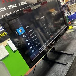 36" Samsung TV/ Sold As Is / No Smart tv
