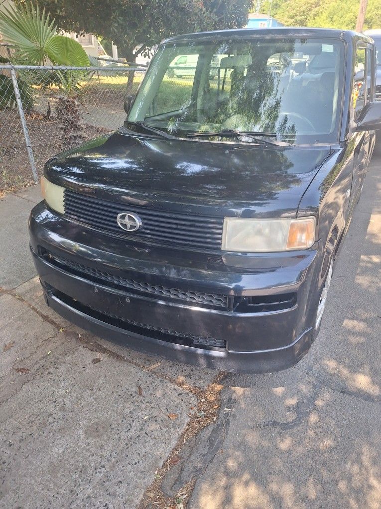 2004 Scion xB