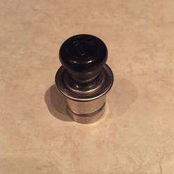 Auto Cigarette Lighter Plug
