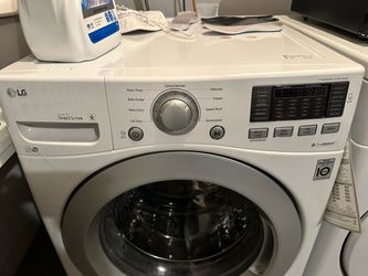 LG Front Load Washer/Dryer Combo