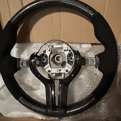 AUTOTECKNIC REPLACEMENT CARBON STEERING WHEEL Thumbnail