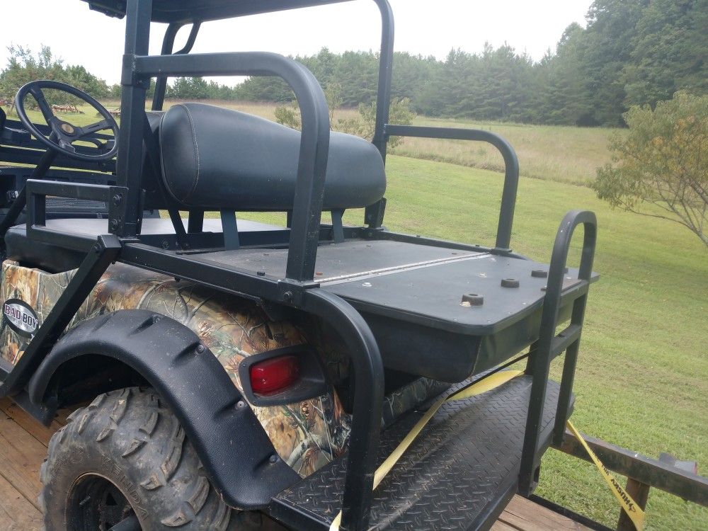2012 Buck Commander XTO Bad Boy Buggy Classic, 4x4 Electric Hunting UTV