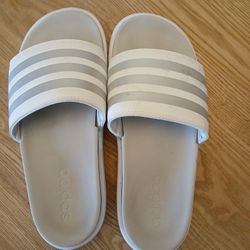 White/ Gray Adidas Unisex Slides Size 8