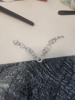 esclava para dama de plata  buenas consicionea