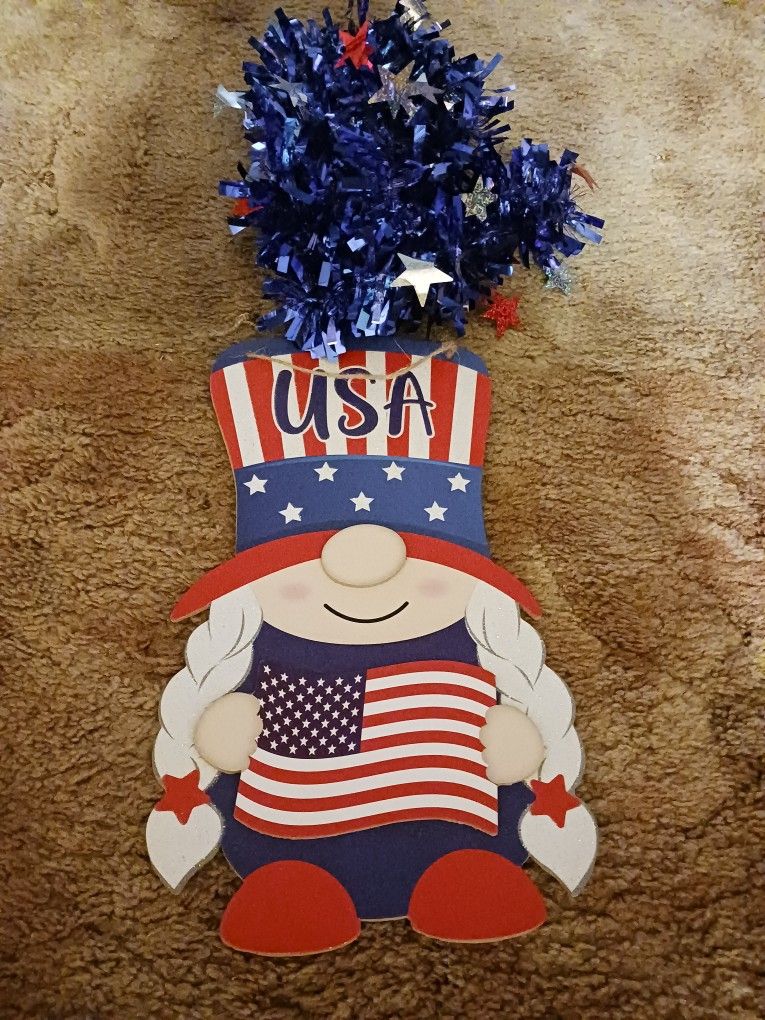 Red White And Blue Decor