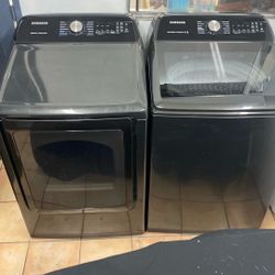 WASHER AND ELECTRIC DRYER 220V