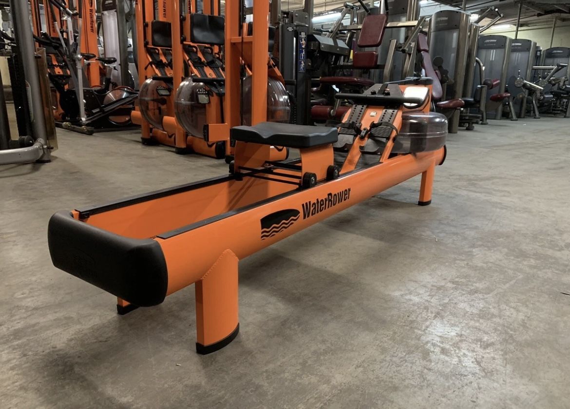 Water Rower M1 HiRise Rowing Machine with S4 Monitor Orangetheory Edition