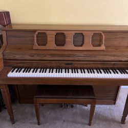 Kimball Piano Model 404P With Bench  