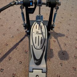Pearl P902 Double Pedal