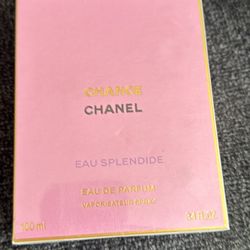 Chanel splendid