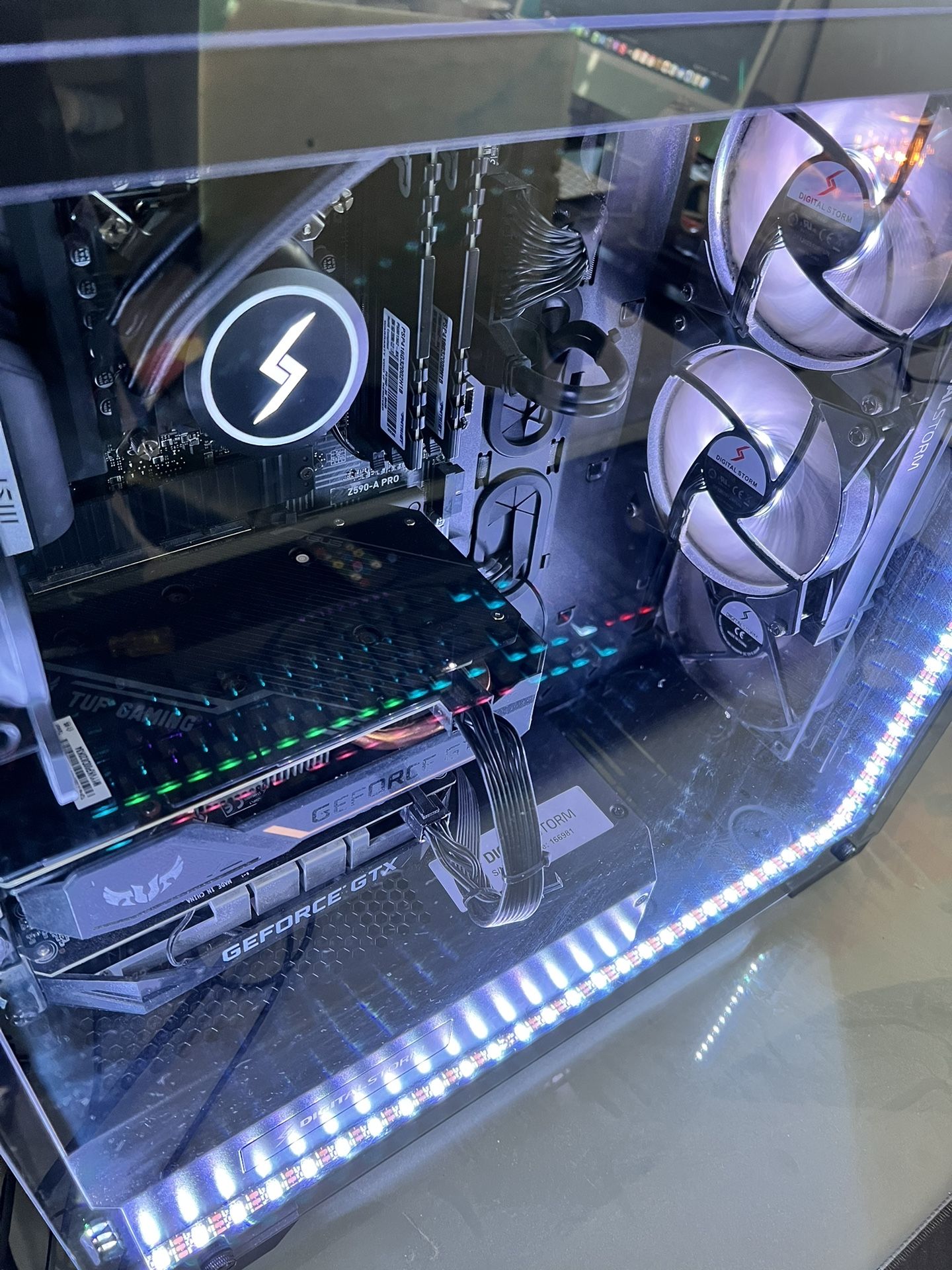 GAMING PC DIGITAL STORM LUMOS ️Intel i9 Computer for Sale in Corona, CA OfferUp