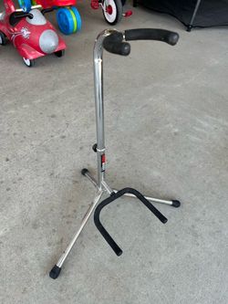 Used Foldable Fret Rest Guitar Stand