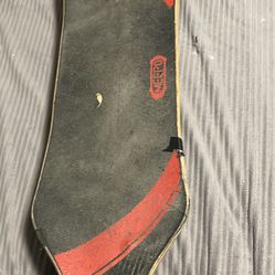 Electric Longboard With A Remote Goes 30mph