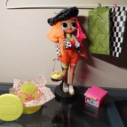 Season 1 OMG Doll Neonlicous