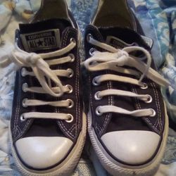 Black Canvas Chuck Taylor Converse Low Tops Men's Size 5 Women's Size 7