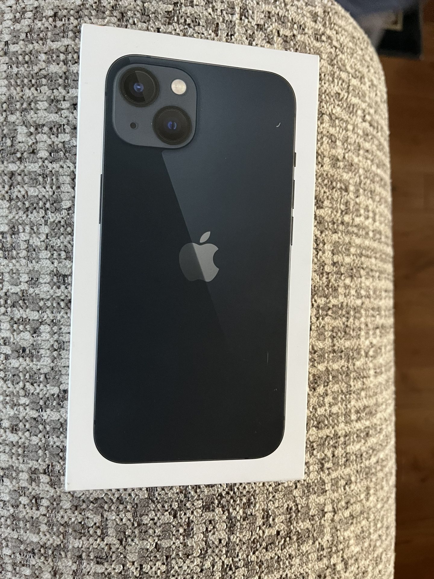 iPhone 13