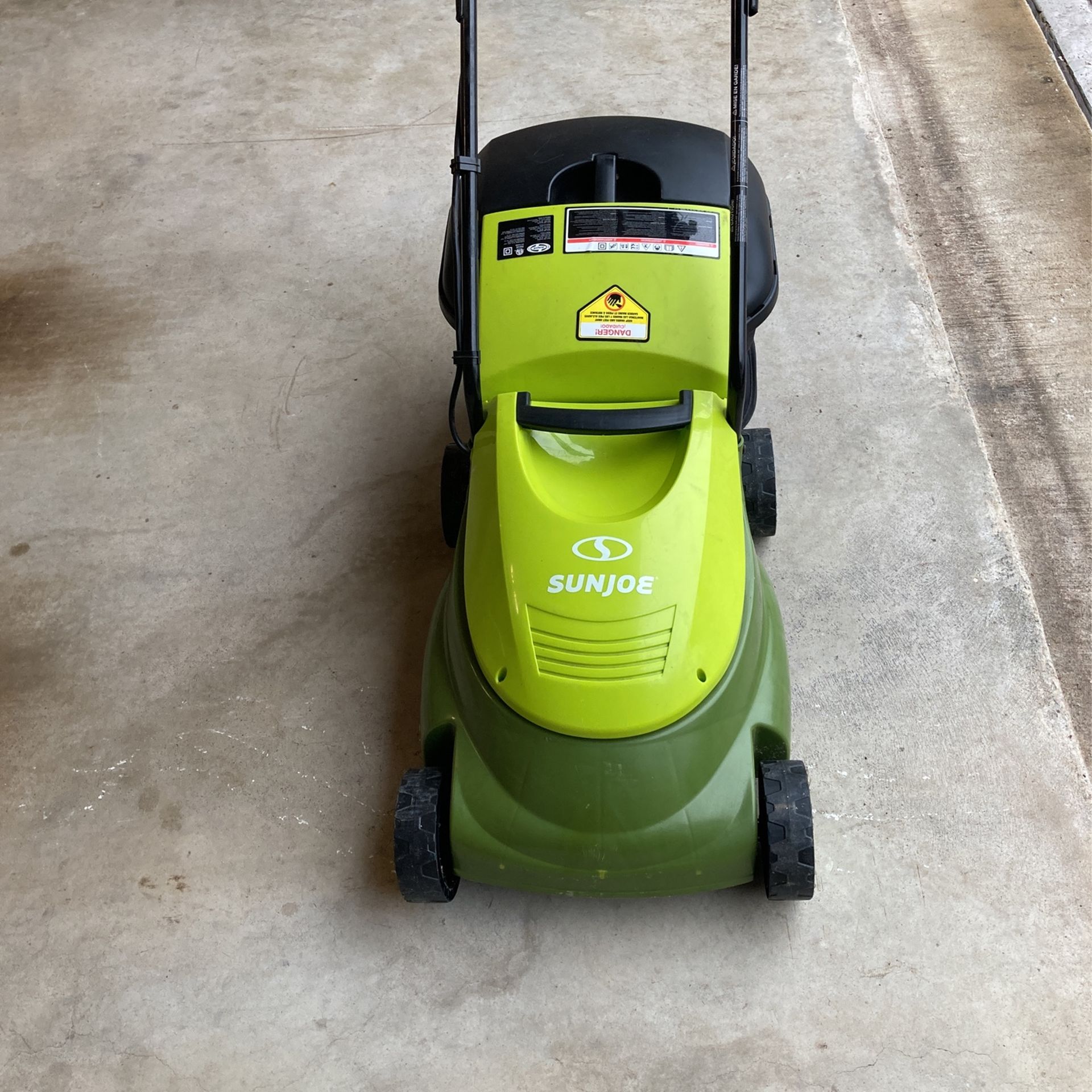 Sun Joe MJ401EPRO Electric Lawn Mower w/Collapsible for Sale in Allen