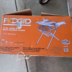RIDGID R4518 15 Amp 10 in. Portable Jobsite Table Saw with Folding Stand