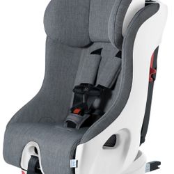CLEK FOONF FO19U1 White Car Seat 
