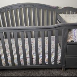 Crib/ Toddler Bed