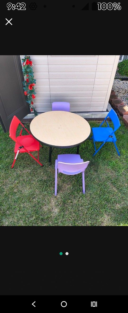 Kids Table And Chairs