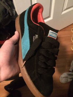 Pumas suede 10.5