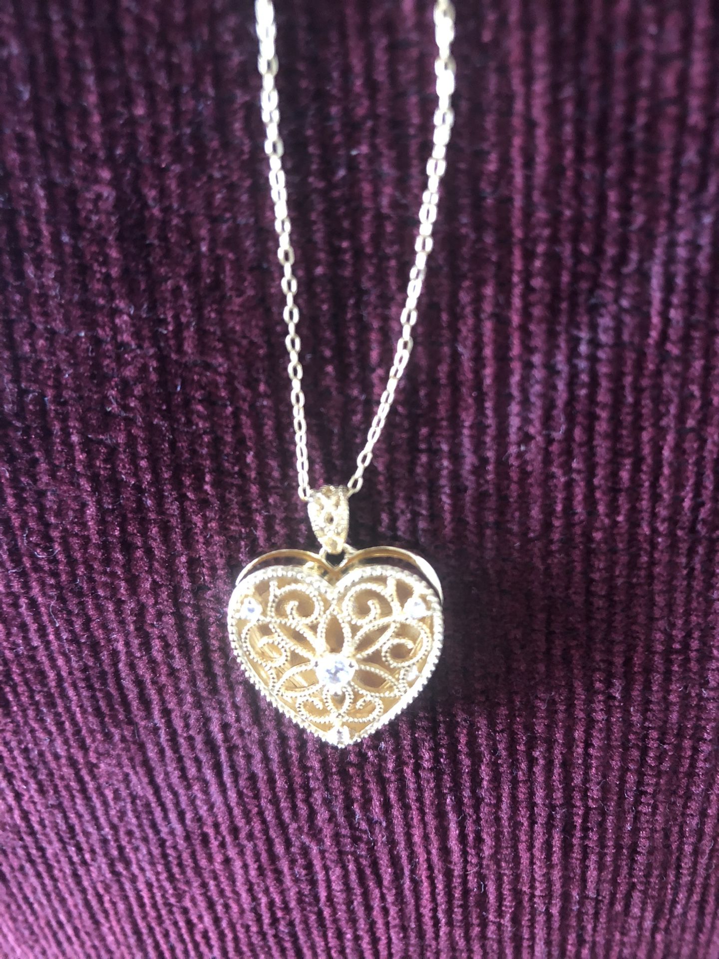 Brand New Necklace Open Heart ❤️ 
