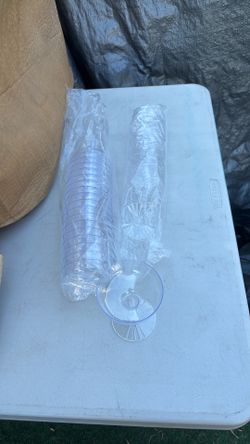 Plastic martini glasses, 20 pieces per sleeve