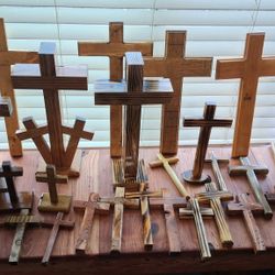 Wooden Crosses Many Styles & Sizes