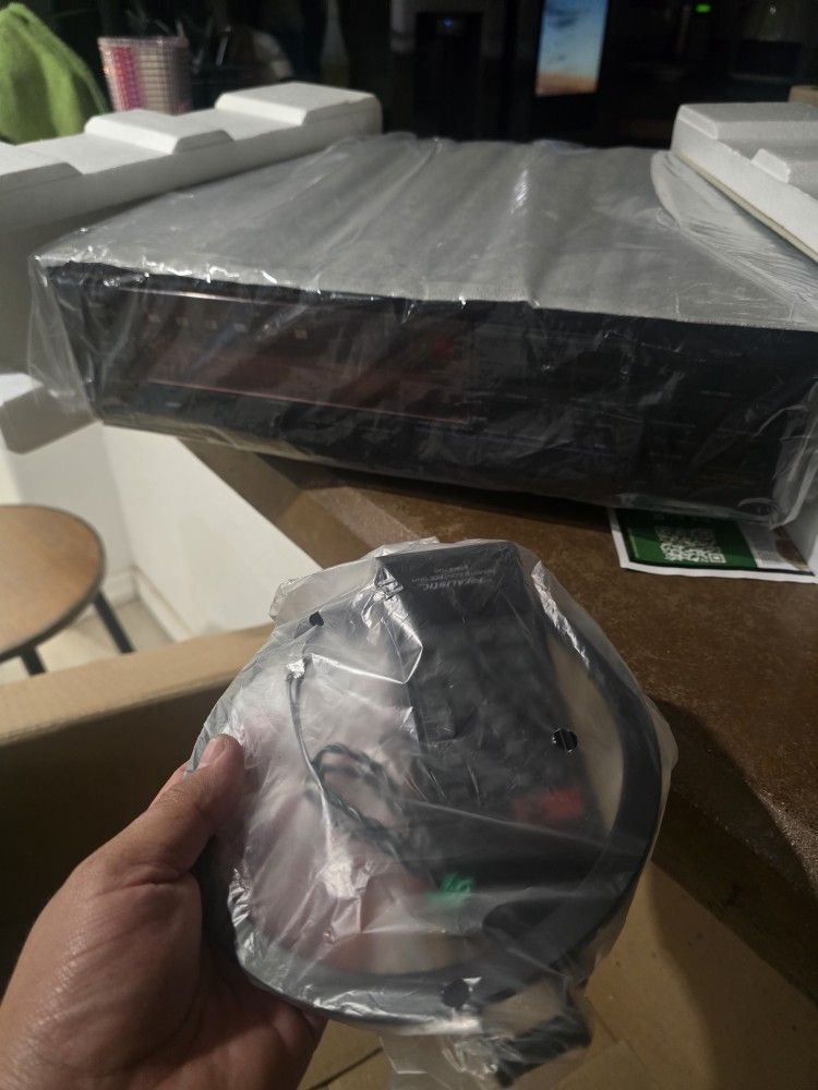 Vintage Realistic STA-2700 Digital Synthesized AM/FM Stereo Receiver