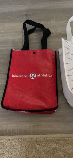Lululemon bags