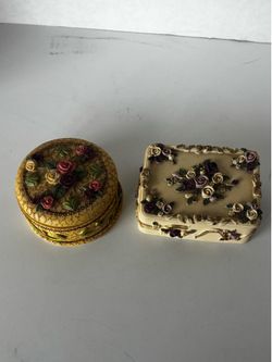 Vintage Resin Trinket/Jewelry Boxes