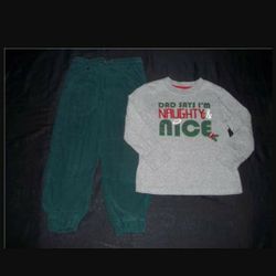 Boys Super Cute Christmas Outfit Size 4T 4-5 

