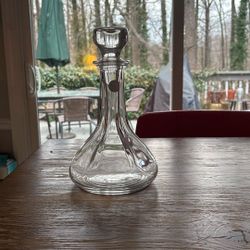 24% Cristal French Leaded Crystal Decanter